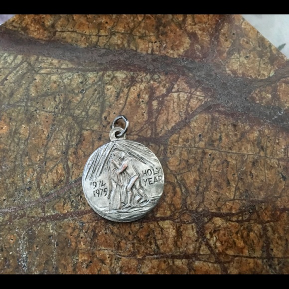 Vintage Reconciliation Charm Holy Year 1974-1975 - Picture 2 of 2